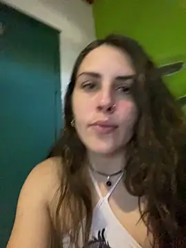 Snapshot of isadelasestrellas chatting on May 19, 2026, 8:15 pm isadelasestrellas online show from May 19, 2026, 8:15 pm