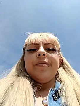 madelaine- online show from January 13, 2025, 7:10 pm