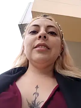 madelaine- online show from September 22, 2025, 10:12 pm