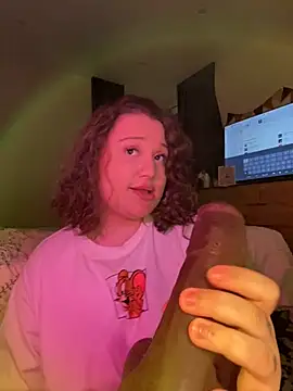 DaisyBooom online show from March 13, 2025, 6:56 pm