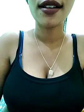 RUPAI009 online show from March 19, 2025, 6:46 am