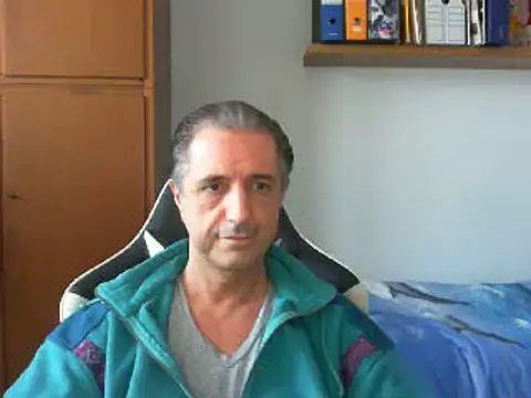 lliuk70mi online show from December 16, 2024, 2:49 pm