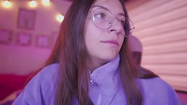 milly kenner online show from March 25, 2026, 7:09 pm