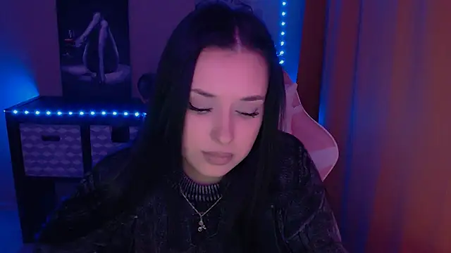 Snapshot of AlisaLink chatting on February 14, 2025, 12:57 pm AlisaLink online show from February 14, 2025, 12:57 pm