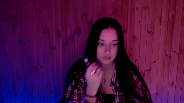 Snapshot of AlisaLink chatting on October 19, 2025, 5:46 pm AlisaLink online show from October 19, 2025, 5:46 pm