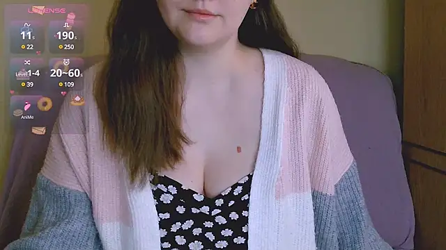 Snapshot of ChubbyMaia chatting on February 11, 2025, 10:04 am ChubbyMaia online show from February 11, 2025, 10:04 am