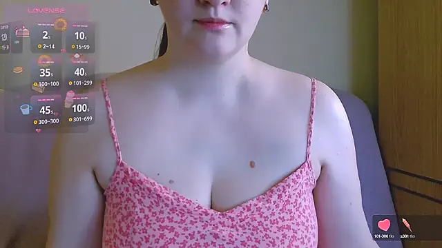 Snapshot of ChubbyMaia chatting on March 8, 2025, 9:06 am ChubbyMaia online show from March 8, 2025, 9:06 am