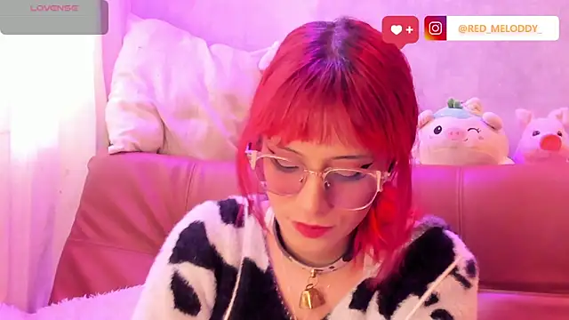 RedMeloddy online show from February 9, 2026, 8:24 pm