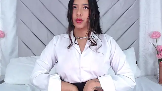 AnnaQueen  online show from March 7, 2025, 8:11 pm