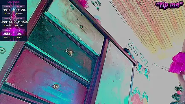 Snapshot of Angel-dust09 chatting on December 8, 2024, 4:07 pm Angel-dust09 online show from December 8, 2024, 4:07 pm