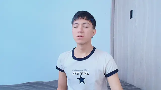 Justyn Ross online show from September 23, 2025, 5:38 pm