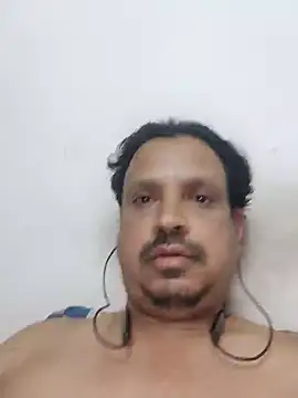 Raj1043 online show from January 4, 2025, 8:48 pm