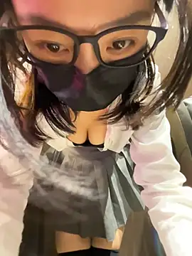 syy9999 online show from March 12, 2025, 6:55 pm