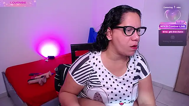 Snapshot of paola_ferreira chatting on February 27, 2025, 2:00 pm paola ferreira online show from February 27, 2025, 2:00 pm