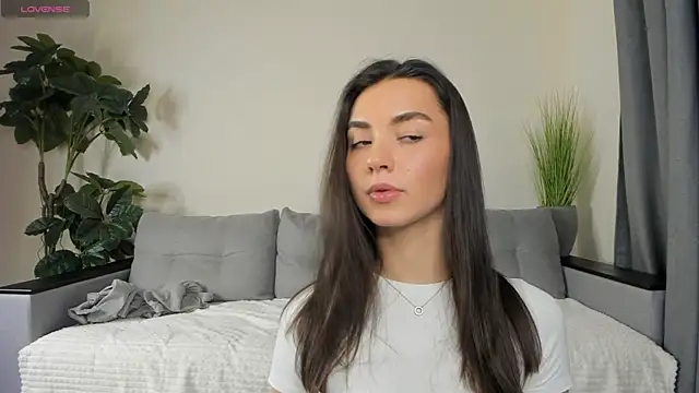 Snapshot of NicoleLuv chatting on December 12, 2024, 7:15 pm NicoleLuv online show from December 12, 2024, 7:15 pm