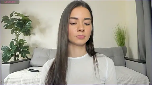 Snapshot of NicoleLuv chatting on January 19, 2025, 4:14 pm NicoleLuv online show from January 19, 2025, 4:14 pm