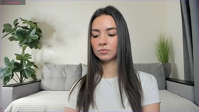 Snapshot of NicoleLuv chatting on January 29, 2025, 1:07 pm NicoleLuv online show from January 29, 2025, 1:07 pm