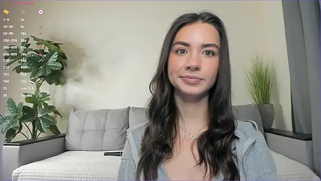 Snapshot of NicoleLuv chatting on February 7, 2025, 1:11 pm NicoleLuv online show from February 7, 2025, 1:11 pm