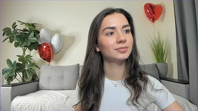 Snapshot of NicoleLuv chatting on March 7, 2025, 7:27 pm NicoleLuv online show from March 7, 2025, 7:27 pm