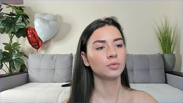 Snapshot of NicoleLuv chatting on March 13, 2025, 4:12 pm NicoleLuv online show from March 13, 2025, 4:12 pm