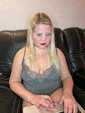 BlondyBrat online show from December 19, 2025, 11:45 pm