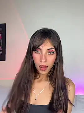 Snapshot of MiaGoth_ chatting on July 19, 2026, 2:15 am MiaGoth online show from July 19, 2026, 2:15 am