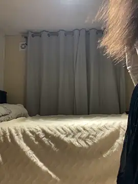 mystik a online show from November 29, 2025, 4:48 am