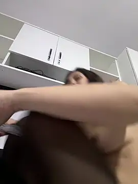 EmaSkyes online show from January 9, 2026, 7:55 am