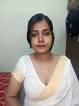Miss-Riyasingh online show from April 19, 2026, 5:34 pm