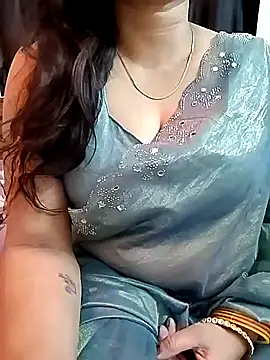 Snapshot of kaamuk_shweta chatting on April 26, 2026, 7:22 pm kaamuk shweta online show from April 26, 2026, 7:22 pm