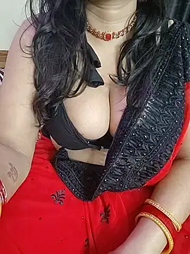 Snapshot of kaamuk_shweta chatting on June 25, 2026, 7:02 am kaamuk shweta online show from June 25, 2026, 7:02 am