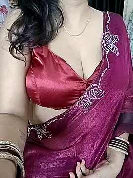 Snapshot of kaamuk_shweta chatting on July 10, 2026, 2:49 am kaamuk shweta online show from July 10, 2026, 2:49 am