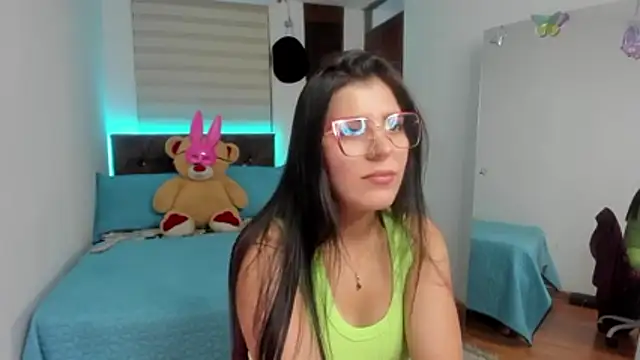 Luxxur69 online show from December 2, 2025, 12:27 am