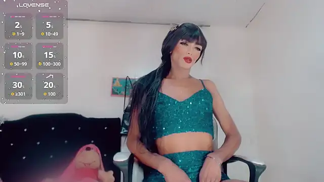 Oriana braom online show from November 18, 2025, 7:18 pm