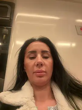 AnaRhodes online show from March 11, 2025, 7:58 am