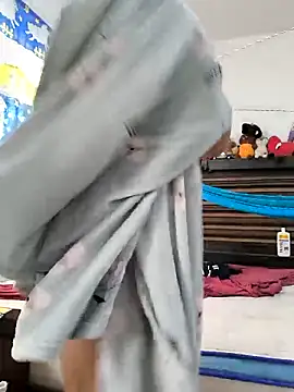 EmpaticBolillo online show from November 27, 2025, 3:03 pm