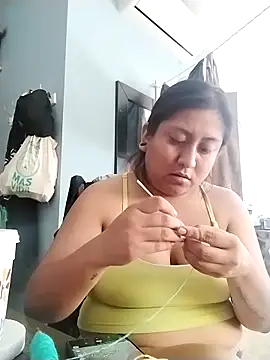 Snapshot of EmpaticBolillo chatting on March 19, 2026, 3:05 pm EmpaticBolillo online show from March 19, 2026, 3:05 pm