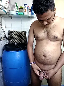 Mmm992170 online show from November 6, 2025, 5:08 am