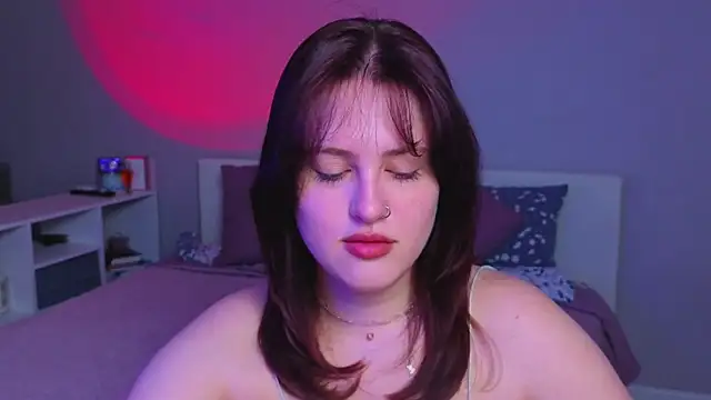  Sarah Soul  online show from June 4, 2026, 11:00 pm