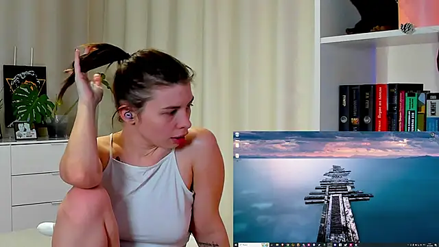 callmetori online show from December 30, 2024, 2:30 pm