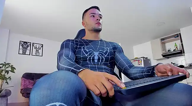 alexander collin02 online show from January 6, 2025, 1:30 pm