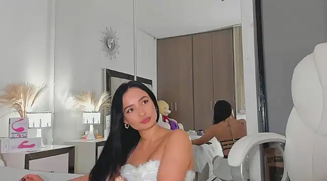 Snapshot of alexa_tobar chatting on December 21, 2024, 11:13 pm alexa tobar online show from December 21, 2024, 11:13 pm