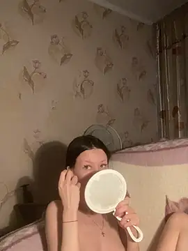 Starry Siren online show from March 3, 2026, 12:33 pm