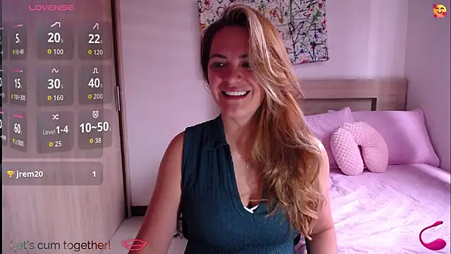 Snapshot of ParisW chatting on September 8, 2025, 4:28 pm ParisW online show from September 8, 2025, 4:28 pm