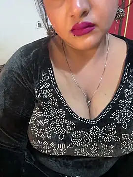 Ayesha mahi online show from November 24, 2025, 8:25 am