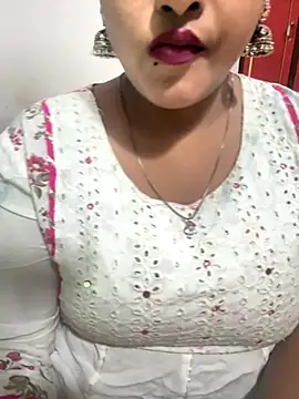 Ayesha mahi online show from December 2, 2025, 7:25 am