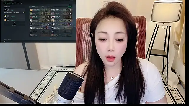 Daisy-77 online show from July 24, 2026, 1:53 pm