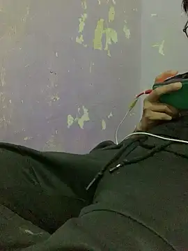 Snapshot of Sexy_king4 chatting on March 8, 2025, 11:05 am Sexy king4 online show from March 8, 2025, 11:05 am