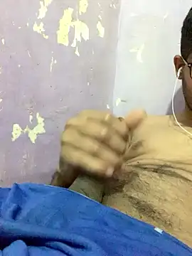 Snapshot of Sexy_king4 chatting on March 12, 2025, 7:38 pm Sexy king4 online show from March 12, 2025, 7:38 pm