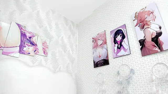 Alison Chan  online show from December 14, 2024, 11:45 pm